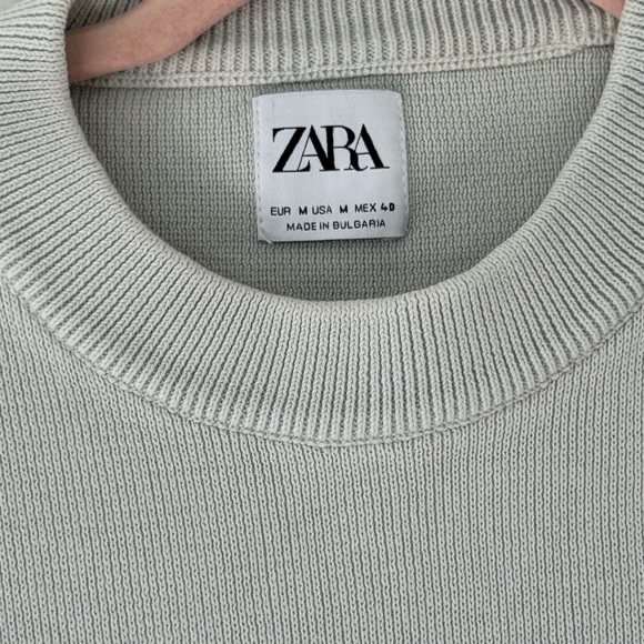 Zara Crewneck Sweater with Yellow Detail - Picture 2 of 4